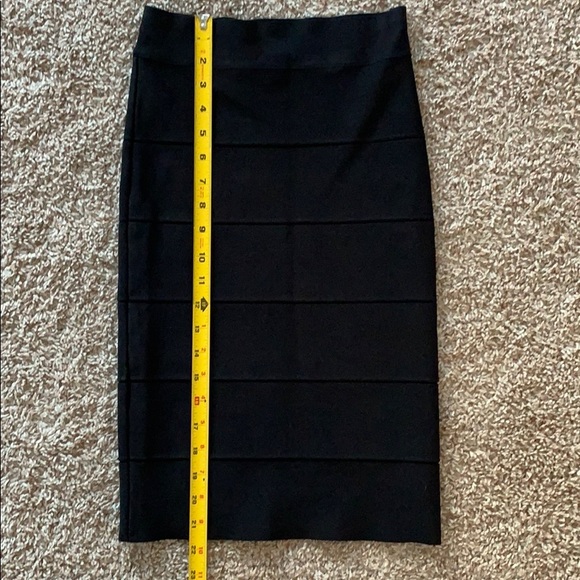 BCBGMAXAZRIA Alexa Bandage Skirt - Picture 3 of 4